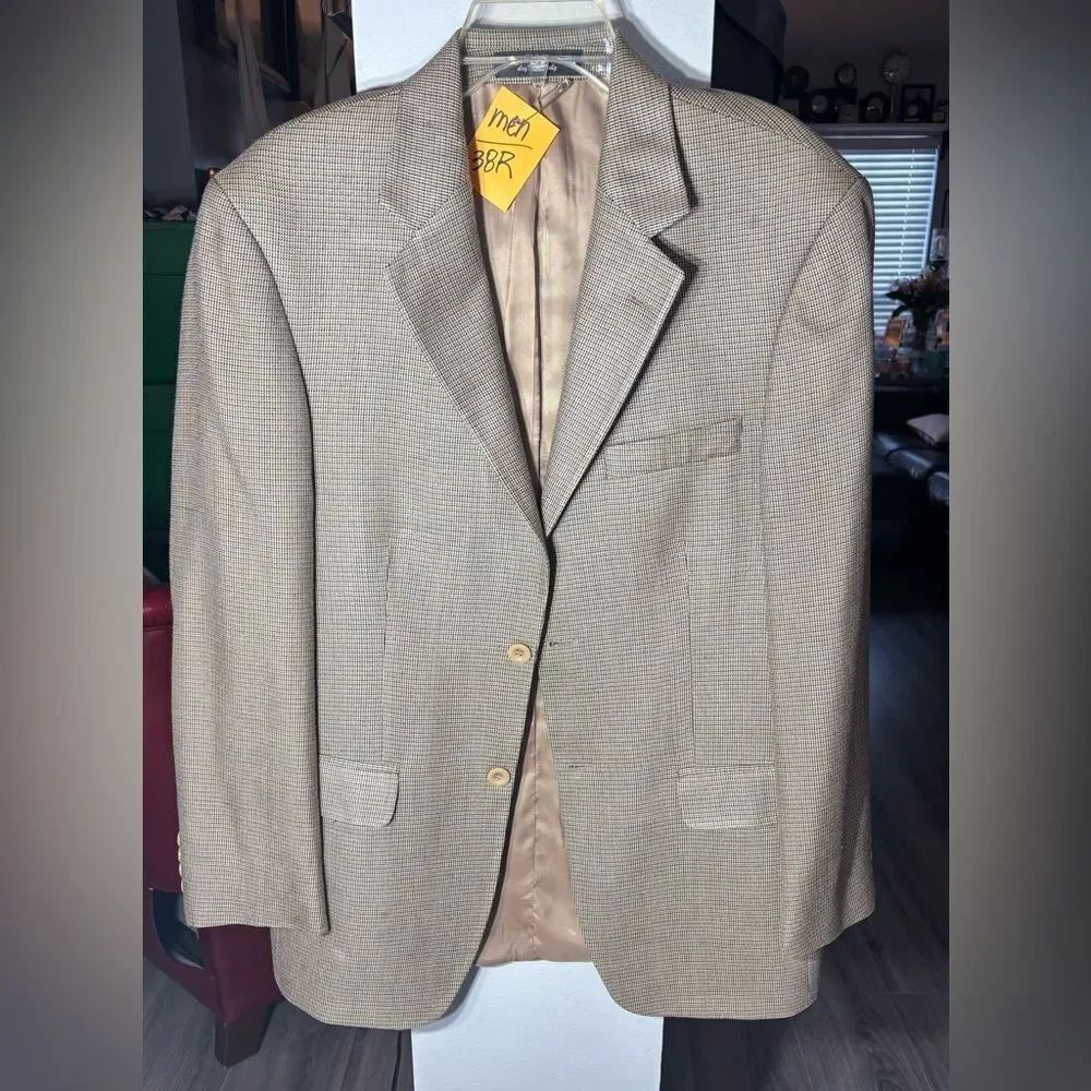 Gian Franco Ruffini Italy Tan Suit Jacket Sports Coat Size 38R EPC 100% Silk